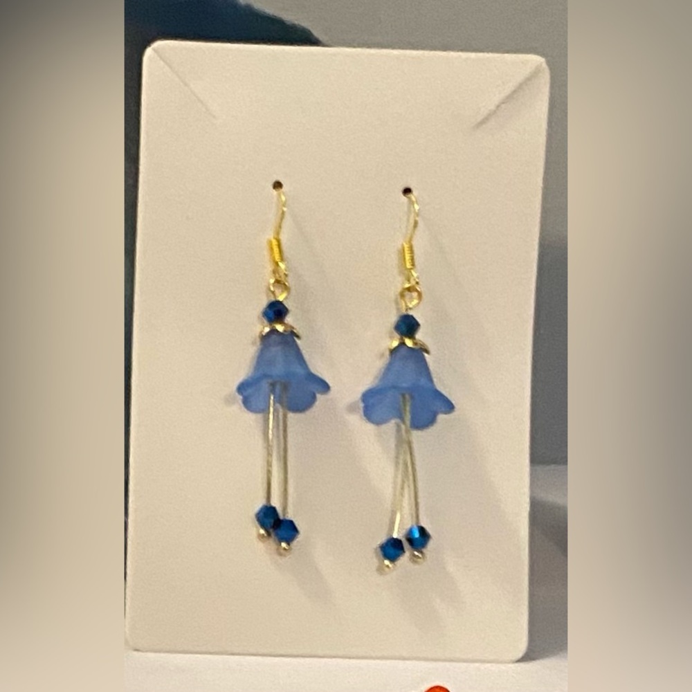 Acrylic flower earrings
